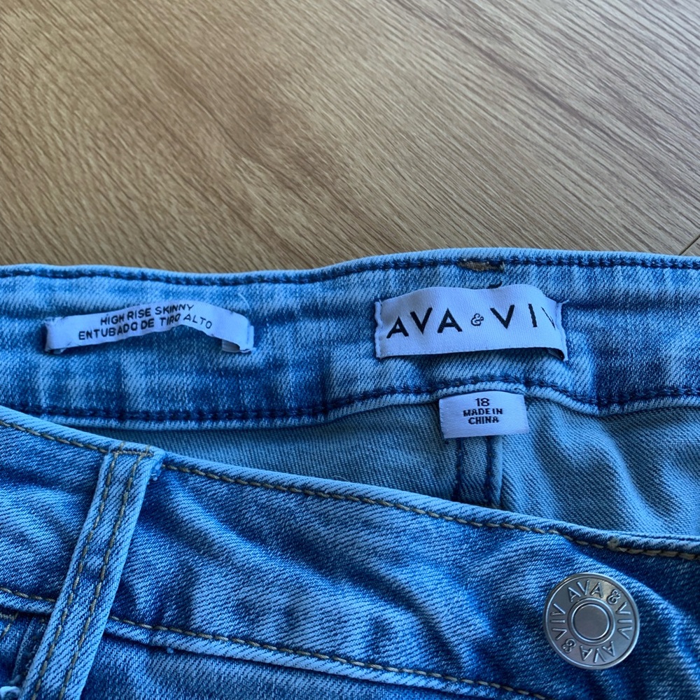 Ava & Viv High Rise Skinny Jeans - Picture 2 of 8